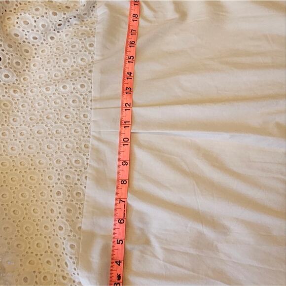 Zac & Rachel White Eyelet Button-Up Blouse Shirt NWOT - Picture 6 of 9